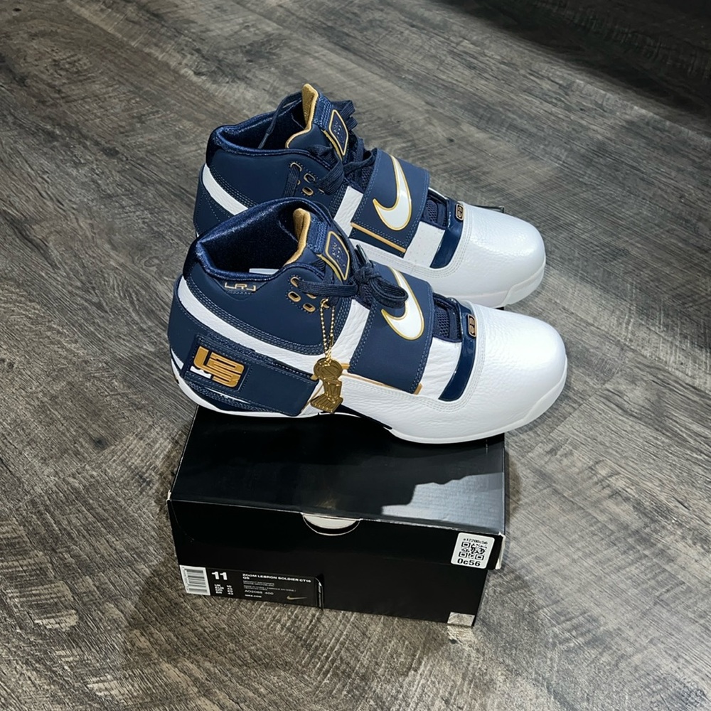 Zoom Lebron Soldier CT16 QS (25 Straight) 2018